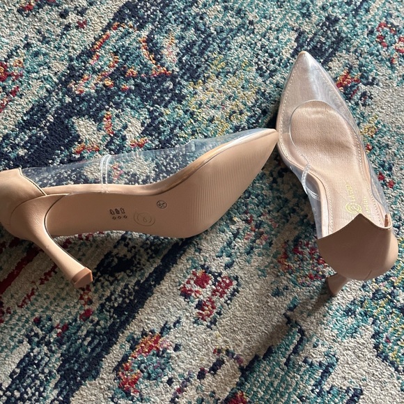 Chinese Laundry Nude & See through Pumps // Size 8 // Never been worn - Picture 3 of 5